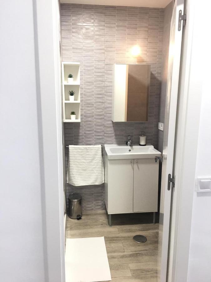 Lejlighed Iris Apartment,
